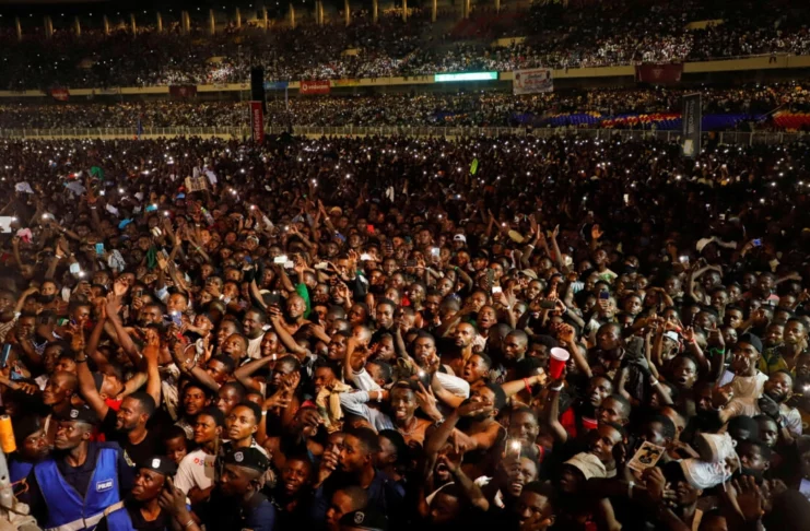 Photo du concert de Fally Ipupa, où des personnes ont été tuées, lors d'une bousculade au stade des Martyrs à Kinshasa, le 29 octobre 2022. REUTERS - PAUL LORGERIE