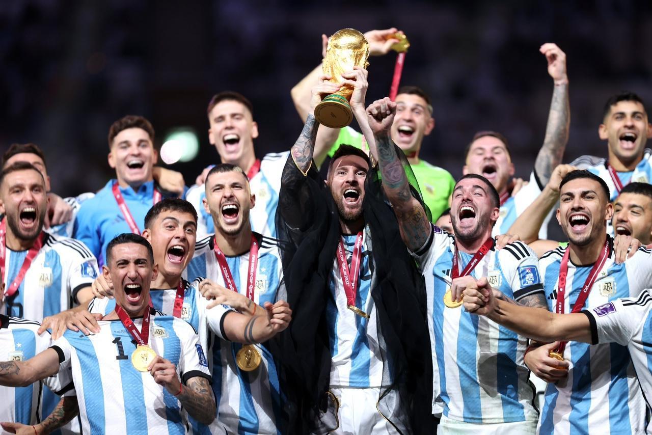 Lionel Messi remporte sa toute première Coupe du monde — Mbote