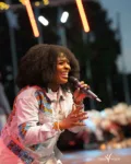 Dena Mwana